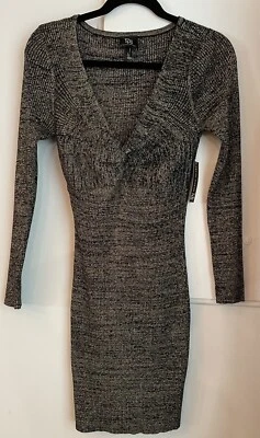 Vestido Suéter DEREK HEART Metálico Tejido Acanalado Manga Larga Talla Mediana Nuevo Foto 1 de 4