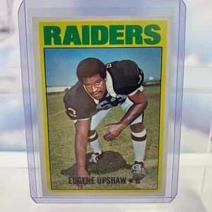 1972 Topps Football Eugene "Gene" Upshaw RC #186 Oakland Raiders HOF - Picture 1 of 2