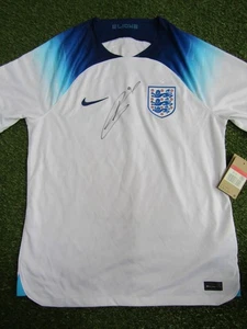 Camiseta de fútbol local Harry Kane firmada a mano Inglaterra 2022-2023 - Autógrafo - Imagen 1 de 3