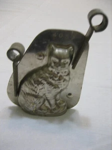 Vintage 2 Piece Metal Cat Chocolate Mold 3.25" - #4057 - Picture 1 of 11