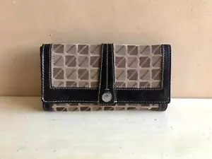 Nine & Co. Brand Wallet - Picture 1 of 8