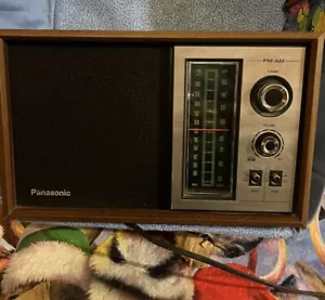 Vintage PANASONIC AM/FM Table To Radio Model 6286 JAPAN - Picture 1 of 7