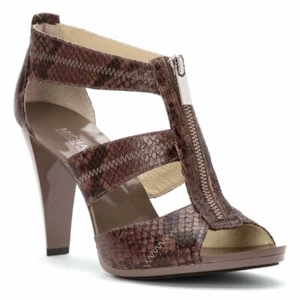 Michael Kors Berkley Cinder T Strap Leather Sandals - Picture 1 of 9