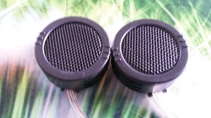 Darf nirgends fehlen!! ZUSATZ AUFBAU HOCHTÖNER 100W 1.8-25KHz Paar/Weiche - Picture 1 of 4