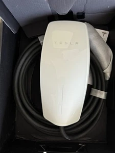 Cargador Conector Pared Alta Potencia Tesla Con Cable 24' 3ª Generación Modelo S X 3 Y - Imagen 1 de 4