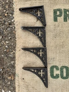 Vicorian Style Brackets - Picture 1 of 5