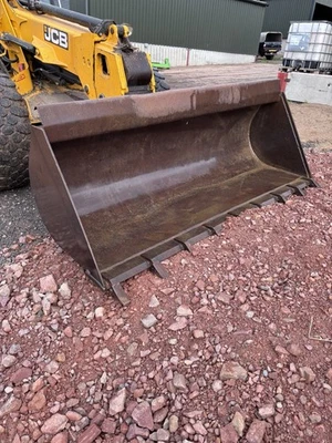 8ft Telehandler Bucket  - Image 1 of 4