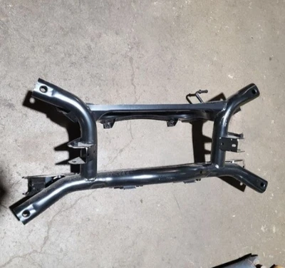2007-2017 Jeep Compass Patriot, Dodge Caliber Rear 4WD Subframe Crossmember Oem Foto 1 de 4