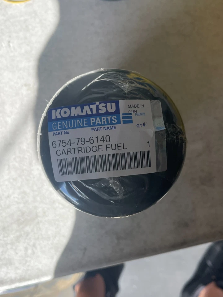 Komatsu Filter Element 6754796140 WIX 33956 Napa 3956 Baldwin Bf7957