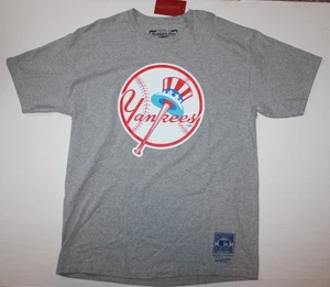 NY Yankees T-Shirt XL Short Sleeve Gray Sports Tee Mitchell & Ness NWT Men's - Picture 1 of 5