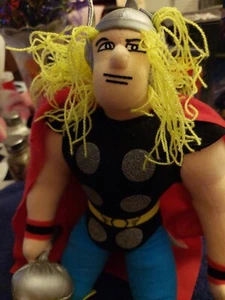 Ultimate Marvel Thor 14 Zoll Plüschtier mit Etikett - Bild 1 von 8