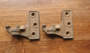 Lor of 2 ANTIQUE CAST IRON VICTORIAN LIFT OFF SHUTTER HINGE Parts ACME 2 1/2 R - Picture 1 of 4