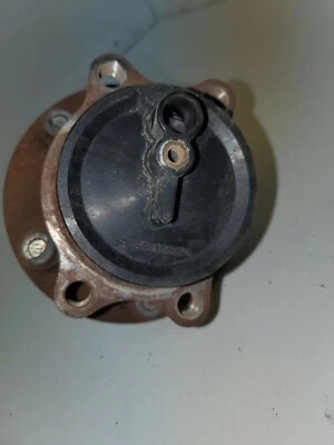 Genuine Mitsubishi REAR HUB ASSEMBLY 2013 - 2015 Outlander & Outlander Sport  - Image 1 of 4