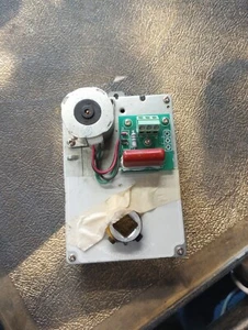 X13611086010 Dämpfer - Bild 1 von 2