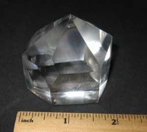 1,8" SCHÖNER HOCHWERTIGER POLIERTER NATÜRLICHER KLARER QUARZKRISTALL ~ 131,1 Gramm - Bild 1 von 8