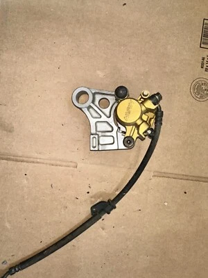 Pinza de freno trasera Honda CBR600RR 2003 2004 OEM Foto 1 de 2