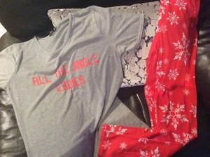 Ladies Pyjamas ‘ALL THE JINGLE LADIES’ Christmas Set Size 12 BNWT - Picture 1 of 6