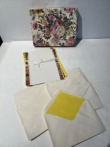 Papelería vintage con sobres bandas florales 14 hojas 10 sobres en caja - Imagen 1 de 11