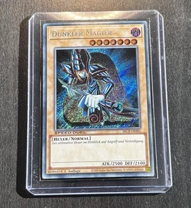Yu-Gi-Oh! Dunkler Magier SBCB Secret Rare Near Mint Speed Duell 1st - Bild 1 von 8