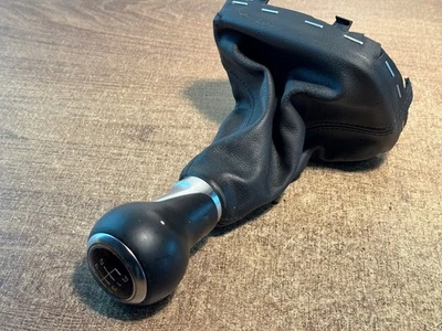 2013 Audi A1 8X 6 Speed Manual Gear Knob With Gaiter And Trim FREE POSTAGE  *8 - Image 1 of 4