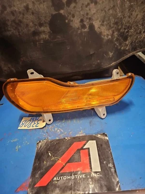 13-16 FORD ESCAPE Right Parking Lamp/Turning Signal Amber Lens Rider Side Rh OEM - Image 1 of 4