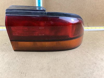 1992-1993 Mitsubishi Diamante Right Passenger Quarter Panel Mounted Tail Light - Image 1 of 4
