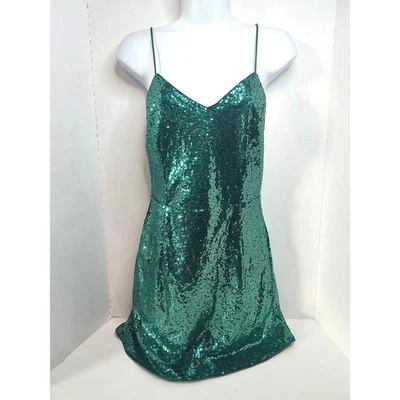 Sexy Mini Vestido SHEIN Lentejuelas Verdes Correa de Espagueti Talla S - ¡Lavable a Máquina! Foto 1 de 4