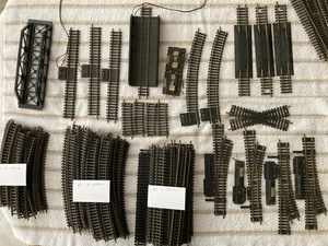 Vintage Atlas HO Scale Train Track Lot Of  100 Curves, Straights, Turnouts, more - Picture 1 of 8