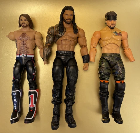 BROKEN WWE/ AEW LOT OF 3 AJ STYLES ROMAN REIGNS SANTANA PRE-OWNED Cover