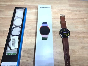 Samsung Galaxy Watch 5 44mm GPS LTE Unlocked (SM-R915U) Silver - Picture 1 of 6
