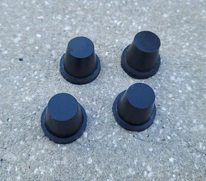 40/48/50 HP Johnson Evinrude Lower Cowl Cover Rubber Mount 1989-2005 332413 - Picture 1 of 7