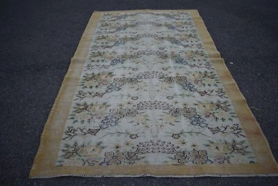 Vintage boho rug, Bohemian handmade rug, Home decor, Carpet 5.4 x 9 ft TV5451 - Image 1 of 4
