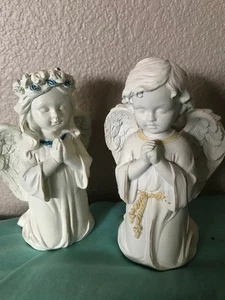 Set 2 statuine angelo in resina - Foto 1 di 5
