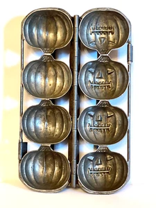 ANTIQUE HALLOWEEN CHOCOLATE MOLD. JACK-O-LANTERN.  ANTON REICHE. - Picture 1 of 12