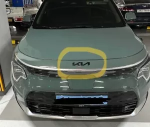 Front Hood Glossy Black emblem for 2023 2024 KIA NIRO HYBRID / NIRO EV - Picture 1 of 2