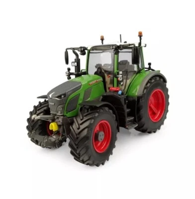 UNIVERSAL HOBBIES 6666 1:32 SCALE FENDT 620 VARIO TRACTOR - Image 1 of 4