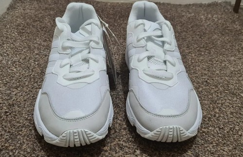 Scarpe da ginnastica Adidas Yung 96 UK taglia 9 EE3682