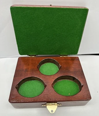Vintage Pocket watch display case - Holder for 6 pocket watches - 16cm x 12cm - Image 1 of 4