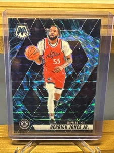 💥2024-25 Mosaico Derrick Jones Jr. GENESIS PRIZM SP #143 Los Angeles Clippers💥 - Imagen 1 de 2