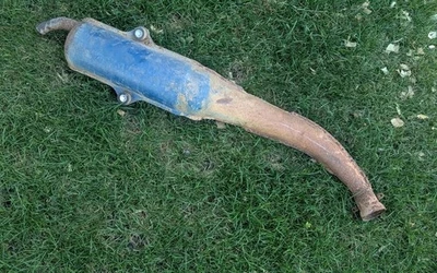 Silenciador tubo de escape Polaris Trail Blazer 250 1260910-029 1999-2006 Foto 1 de 4