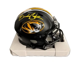 MINICASCO BAS BECKETT FIRMADO POR BRADY COOK MISSOURI TIGERS - Imagen 1 de 3