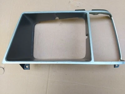 1981 1982 1983 1984 1985 Ford Escort farol farol farol farol moldura esquerda  - Imagem 1 de 4