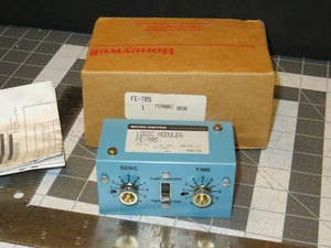 Honeywell FE-TR5 Modulo Logico Micro Interruttore Nuovo con scatola 15 VAC 50/60 HZ 12 VDC Nuovo - Foto 1 di 5