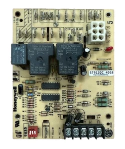 GUARANTEED WORKING HQ1009836HW Honeywell Furnace Control Board ST9120C 4016 - Picture 1 of 2