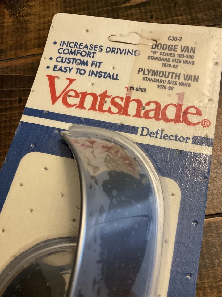 Protector de lluvia 2 piezas ventana ventilación visera pantalla para Dodge Plymouth Van 1976 nuevo de stock Foto 1 de 4