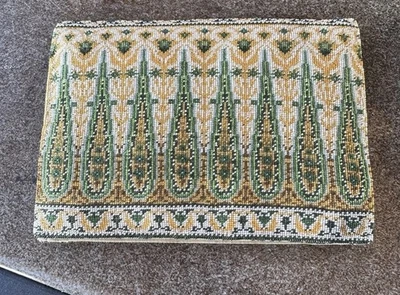 Cartera clutch de colección con diseño de plumas de pavo real Foto 1 de 4