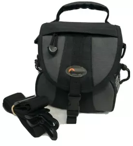 Lowepro EX120 Universal Camera Bag w Belt Loop & Carry Strap Black - Picture 1 of 11