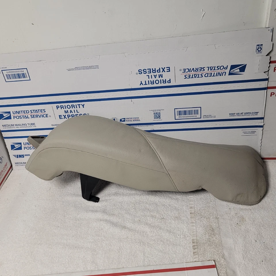 ✅01-04 VOLVO S80 2.5T REAR LEFT SEAT BOLSTER COVER LEATHER OEM GRAY -READ- - Image 1 of 4