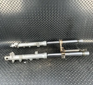 ♻️ HORQUILLAS KAWASAKI GPZ 600 R ♻️ NECESITA RECONSTRUCCIÓN - Imagen 1 de 12