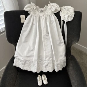 RM Originals Vintage Baptism Christening Gown & Bonnet MSRP $275.00 & Booties - Picture 1 of 6